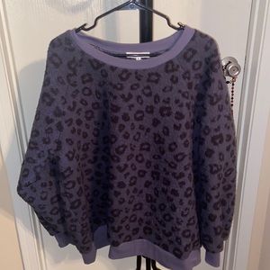 Comfy Blue Animal Print Pull Over